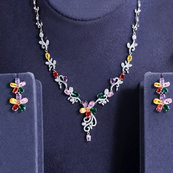 BeaQueen Elegantní Květinové Šperky Barevné Kubický Zirkon Náušnice a Náhrdelník Řetězce Sady pro Ženy, Svatební Doplňky S310 Obrázek