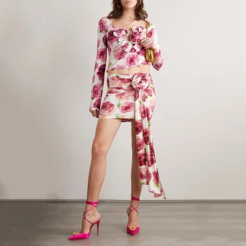 Sexy rose print Ženy oblečení 3D tří-dimenzionální květiny zdobené duté límec krátké topy s dlouhým rukávem 2023 podzim nové Obrázek